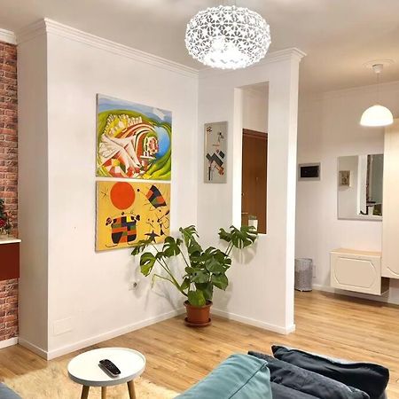 Apartamento Family Living Tirana Exterior foto